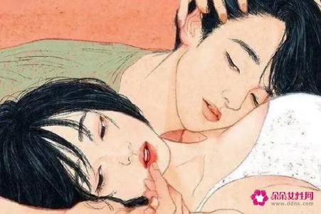 男人喜欢女人的四大表现