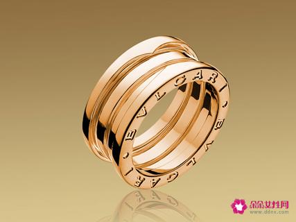 情侣戒指图片