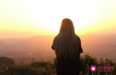 已婚女人想睡你他的特征