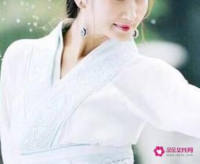 让男生毫无抵抗力的行为