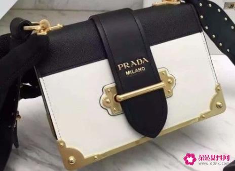 女士包包品牌前十名