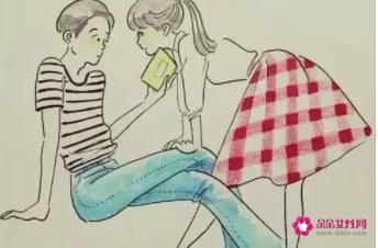 当一个女生喜欢你的表现