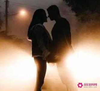 男生生理反应为啥会浑身发烫