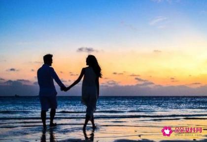 情侣之间的聊天话题100个