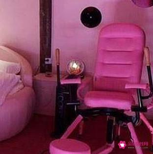 情侣套房多功能座椅怎么用