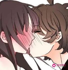 为什么男生接吻时候手不老实