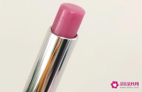 如何挑选唇膏颜色