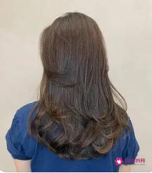 什么发型适合小脸女生