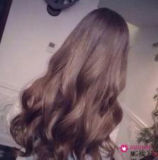 什么发型适合小脸女生