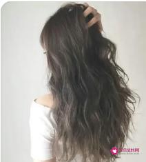 什么发型适合小脸女生