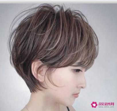 胖女生适合的短发发型