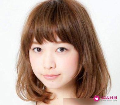 胖女生适合的短发发型