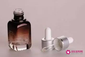 精华液是不是可以吃
