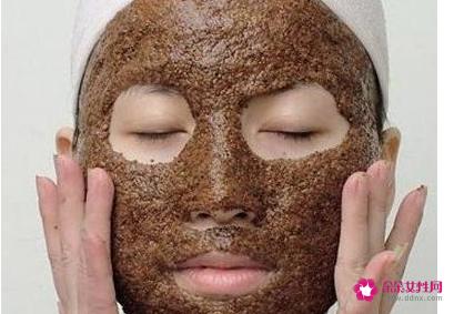 敷海藻面膜正确使用方法