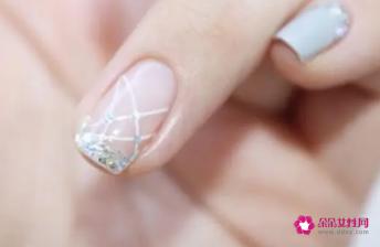 光疗甲的做法步骤