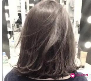 最火短发减龄发型