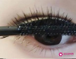 化生活妆的基本步骤