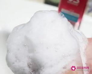 清洁乳液的作用功效