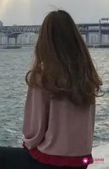 脸小适合什么发型