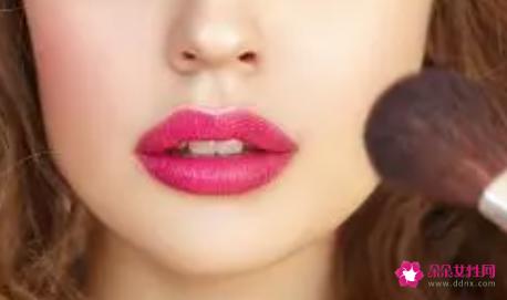 低调金色美妆实用教学