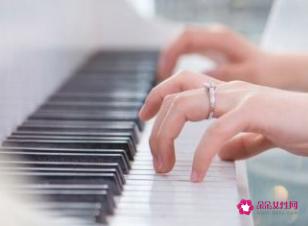 如何让手指更加美丽美容