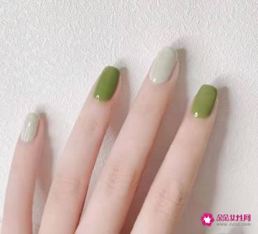 最火美甲显白图片