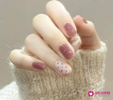 最火美甲显白图片