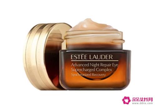 雅诗兰黛眼霜的正确使用方法