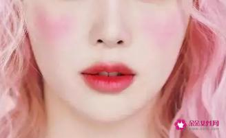 教你8步画出可爱粉嫩系萌女妆