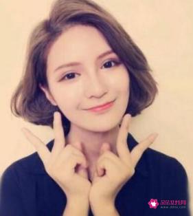 胖女人适合什么发型最好看短发