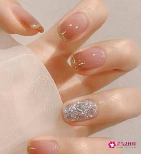 美甲图片大全2022新款式显白夏天