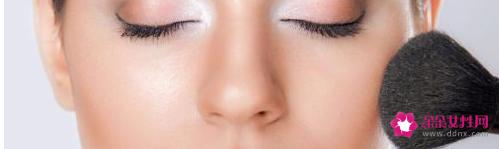 如何轻松化舞台妆