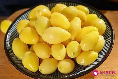 青春痘的治疗小偏方