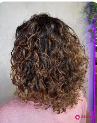 头发细软少适合烫什么发型