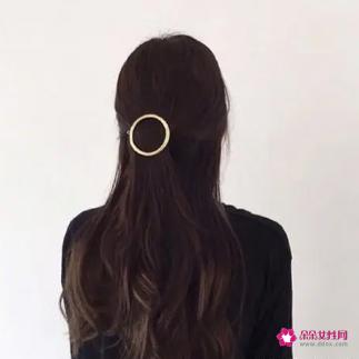 圆脸适合什么发型大全