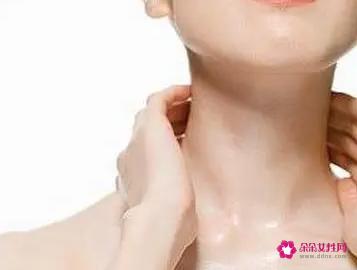 颈部护理的步骤和方法