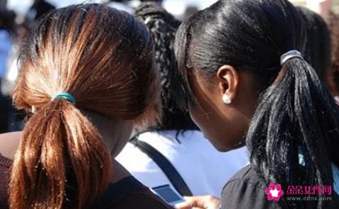 女生瓜子脸适合什么发型