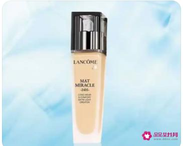 粉底液紫色和绿色的区别