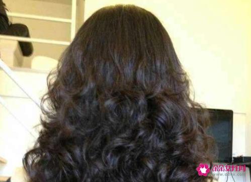 四十岁的女人最适合的发型