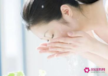 洗米水用来洗脸的正确方法