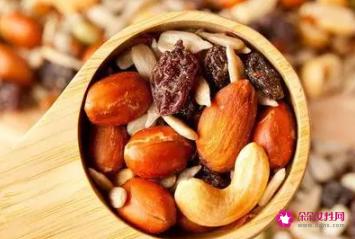 4种防止脱发的食物