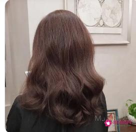 中年女人短发发型图片大全50岁圆脸