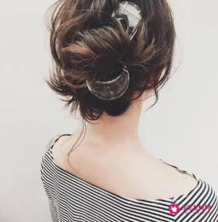 40岁女人最有气质发型中长