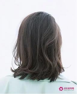 40岁女人最有气质发型中长