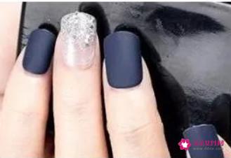 美甲图片新款式显白