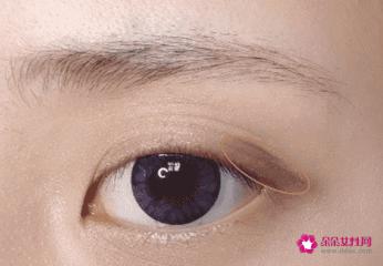 双色眼影怎么画初学者