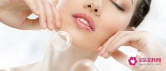 用牙膏去黑头的方法