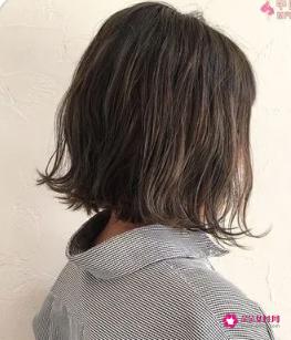 适合头顶头发少的女士发型