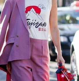 如何选择适合自己的衣服