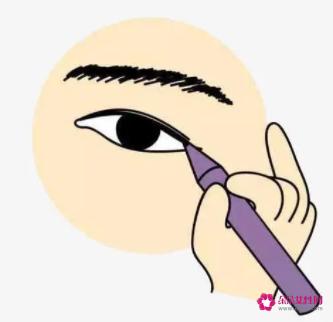 眼部化妆的正确步骤初学者